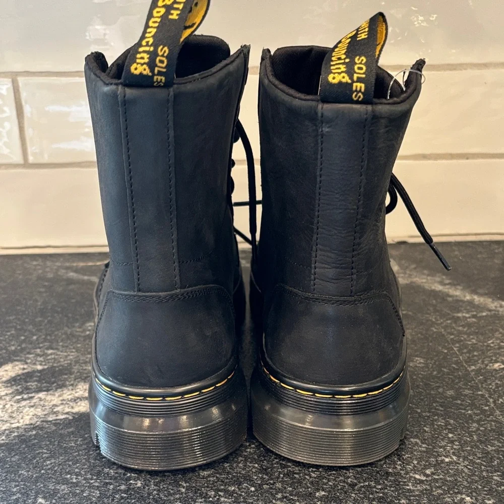Dr. Martens Combs Leather Casual Black Boots Men's size 9 NEW